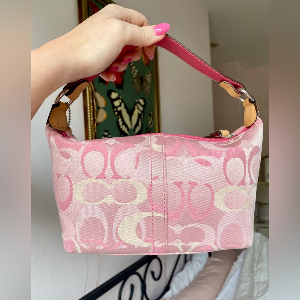 Authentic Vintage Y2K Pink Coach Baguette Bag Purse